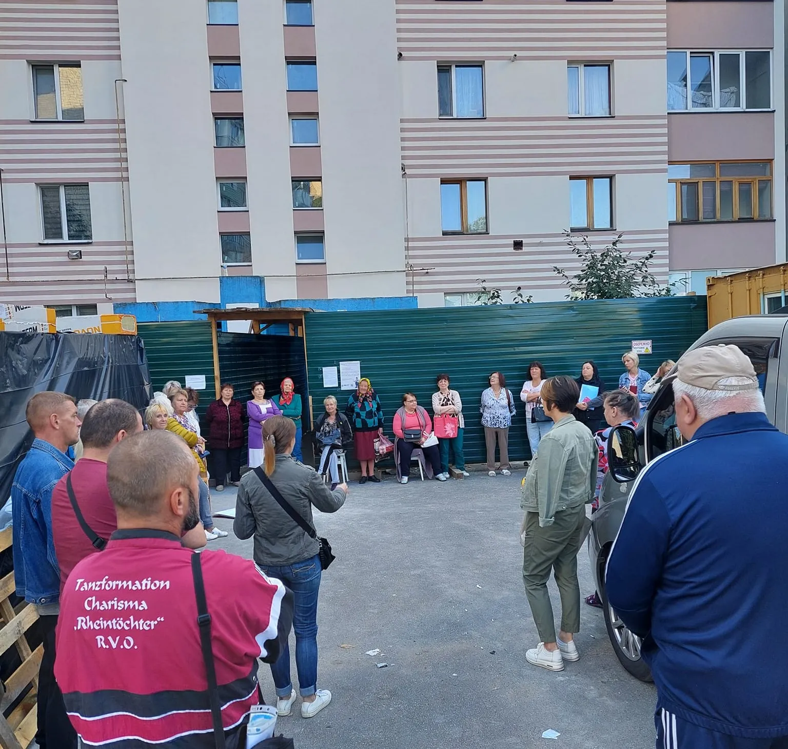 Консультування співвласників багатоповерхівки в смт. Бородянка щодо процедури проведення установчих зборів по створенню ОСББ